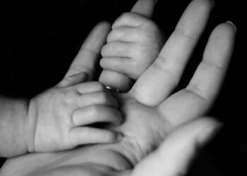 Maternidad, cuidado y diversidad familiar